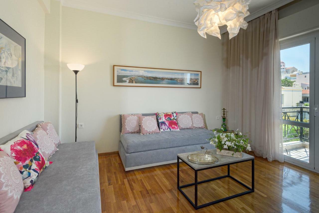 Aspasias Luxury Lejlighed